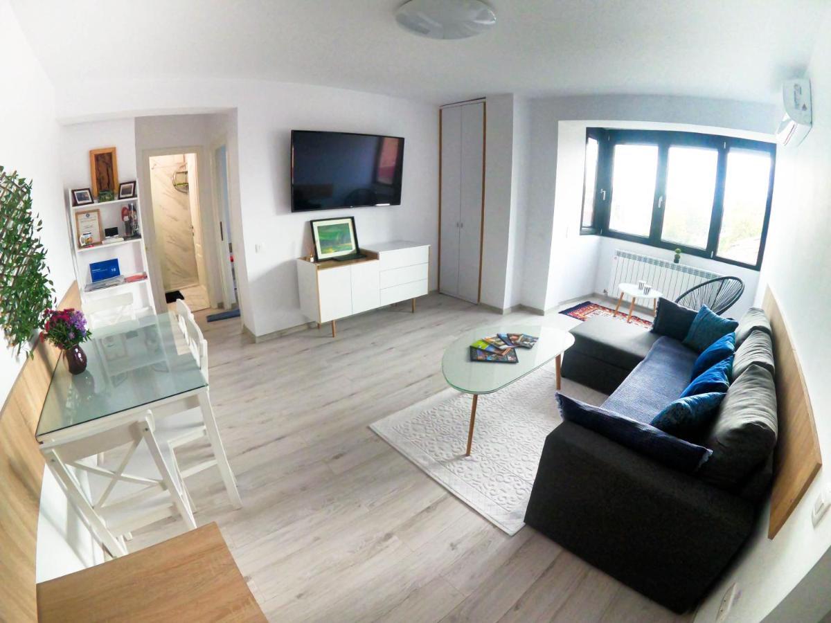 Splendid View Apartment ซูชาวา ภายนอก รูปภาพ
